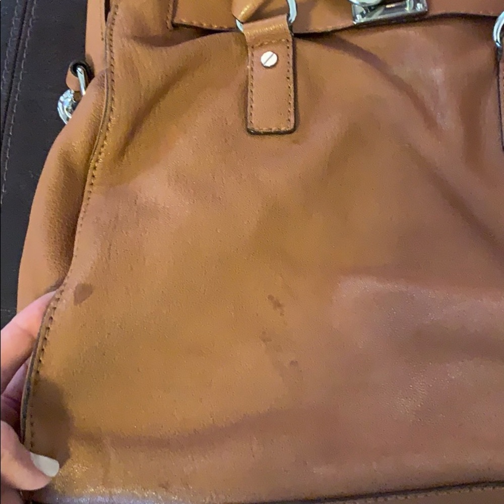 Michael Kors tan Hobo bag - Picture 8 of 9